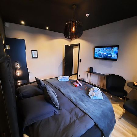 Hotel Mademoiselle Лиеж Екстериор снимка