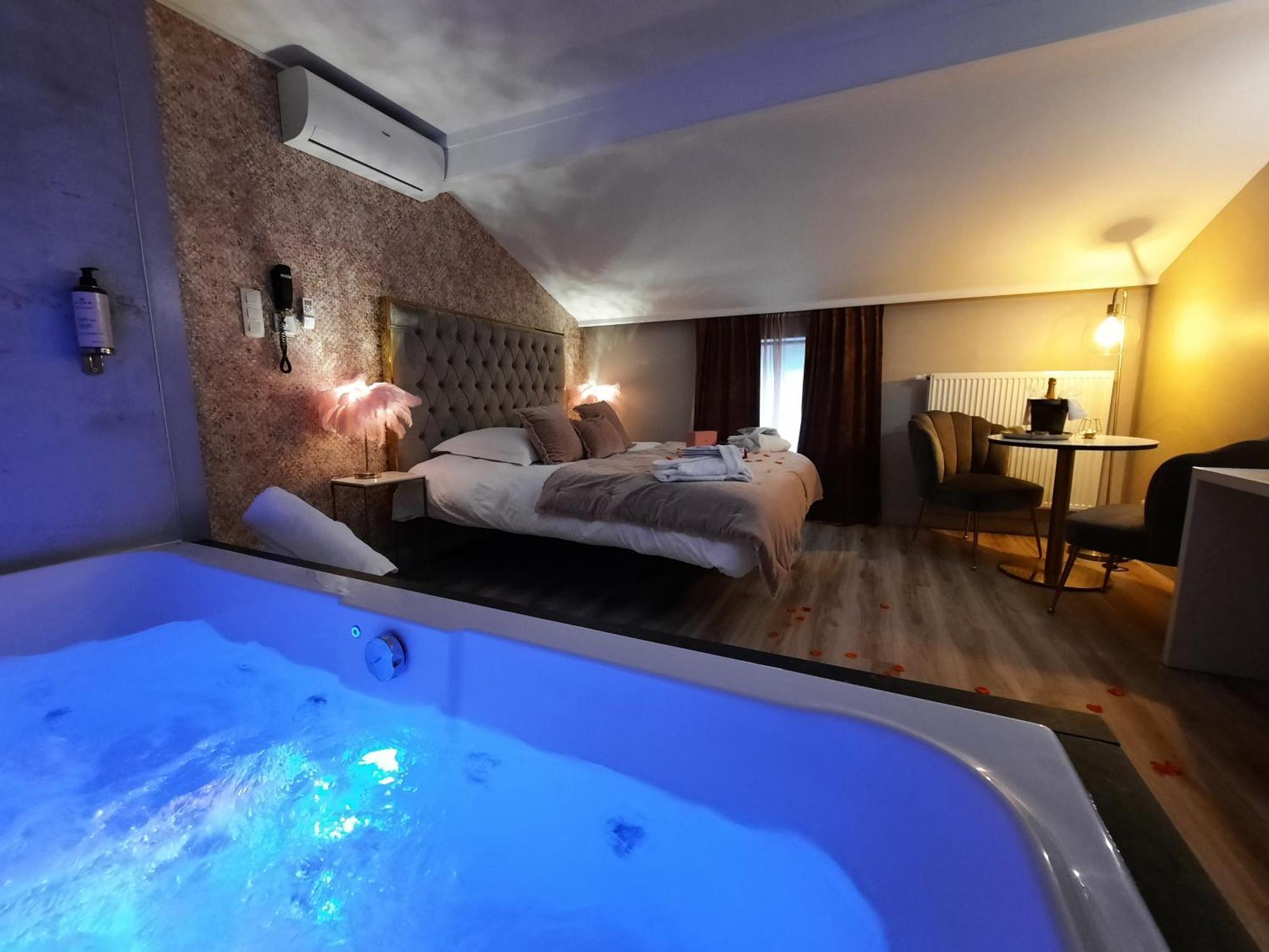 Hotel Mademoiselle Лиеж Екстериор снимка
