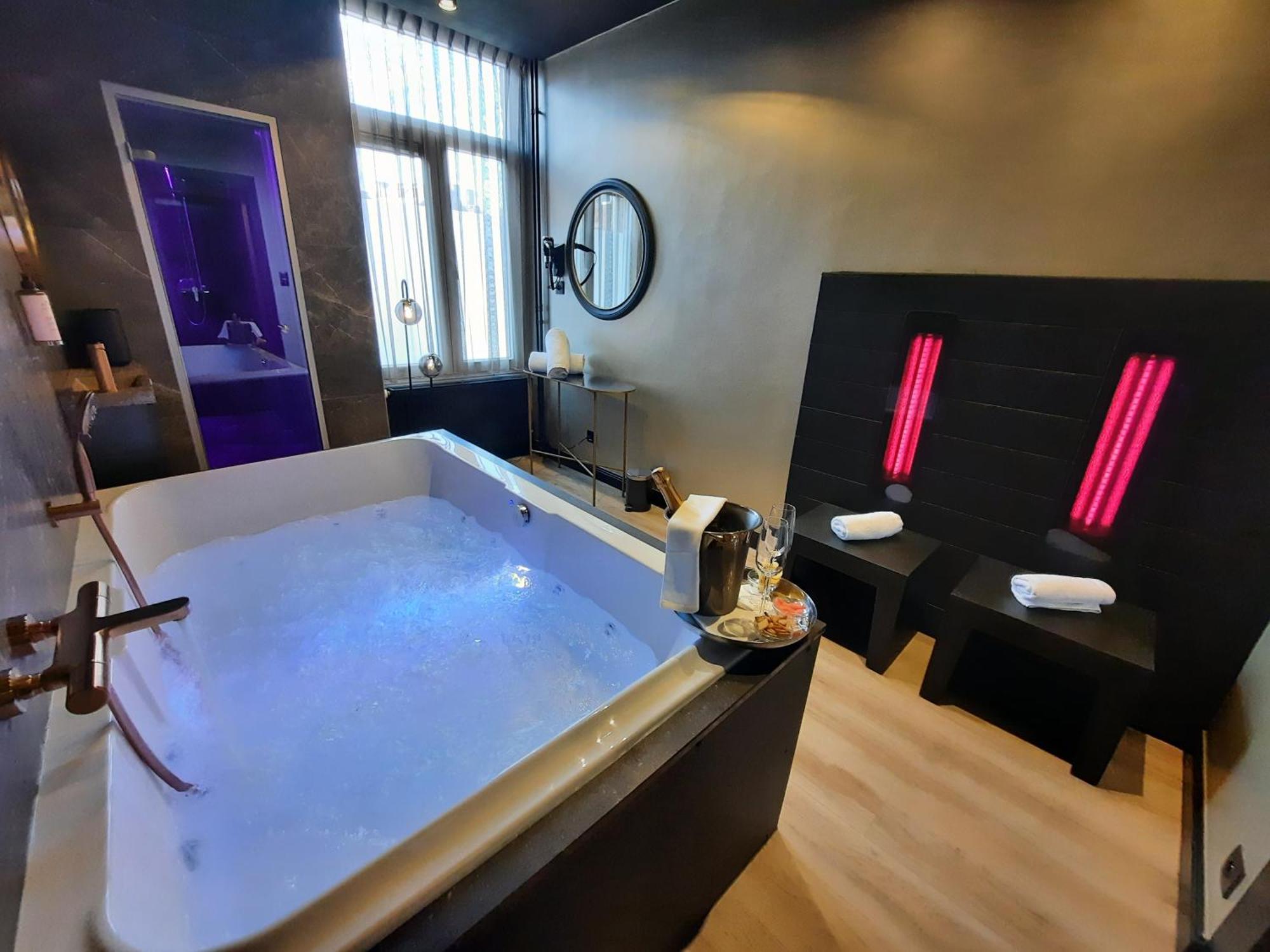 Hotel Mademoiselle Лиеж Екстериор снимка