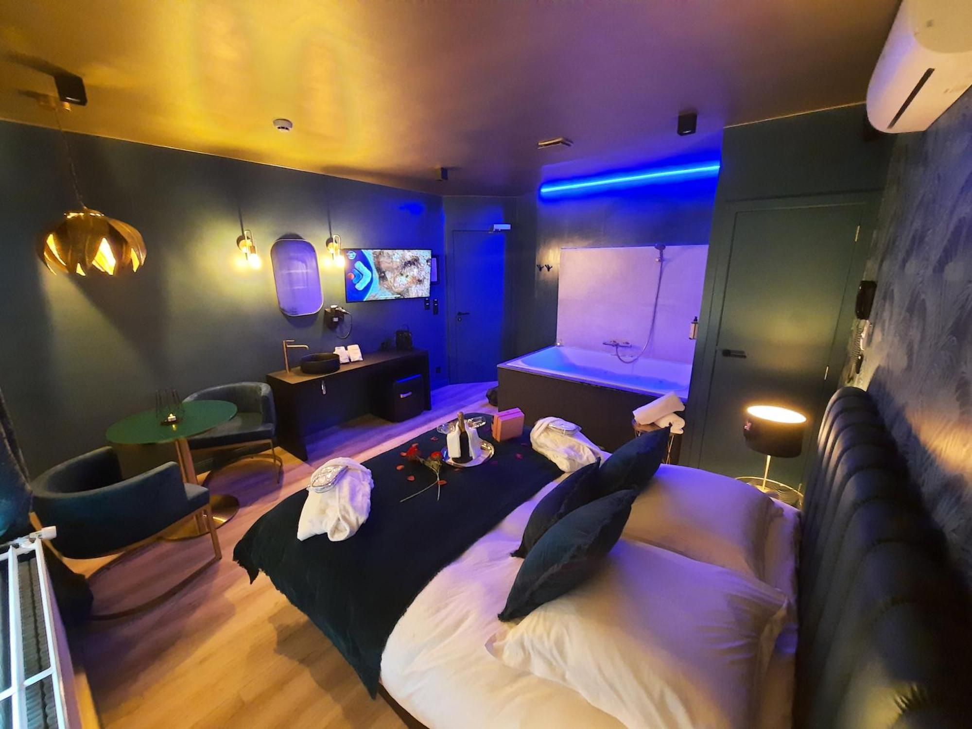 Hotel Mademoiselle Лиеж Екстериор снимка